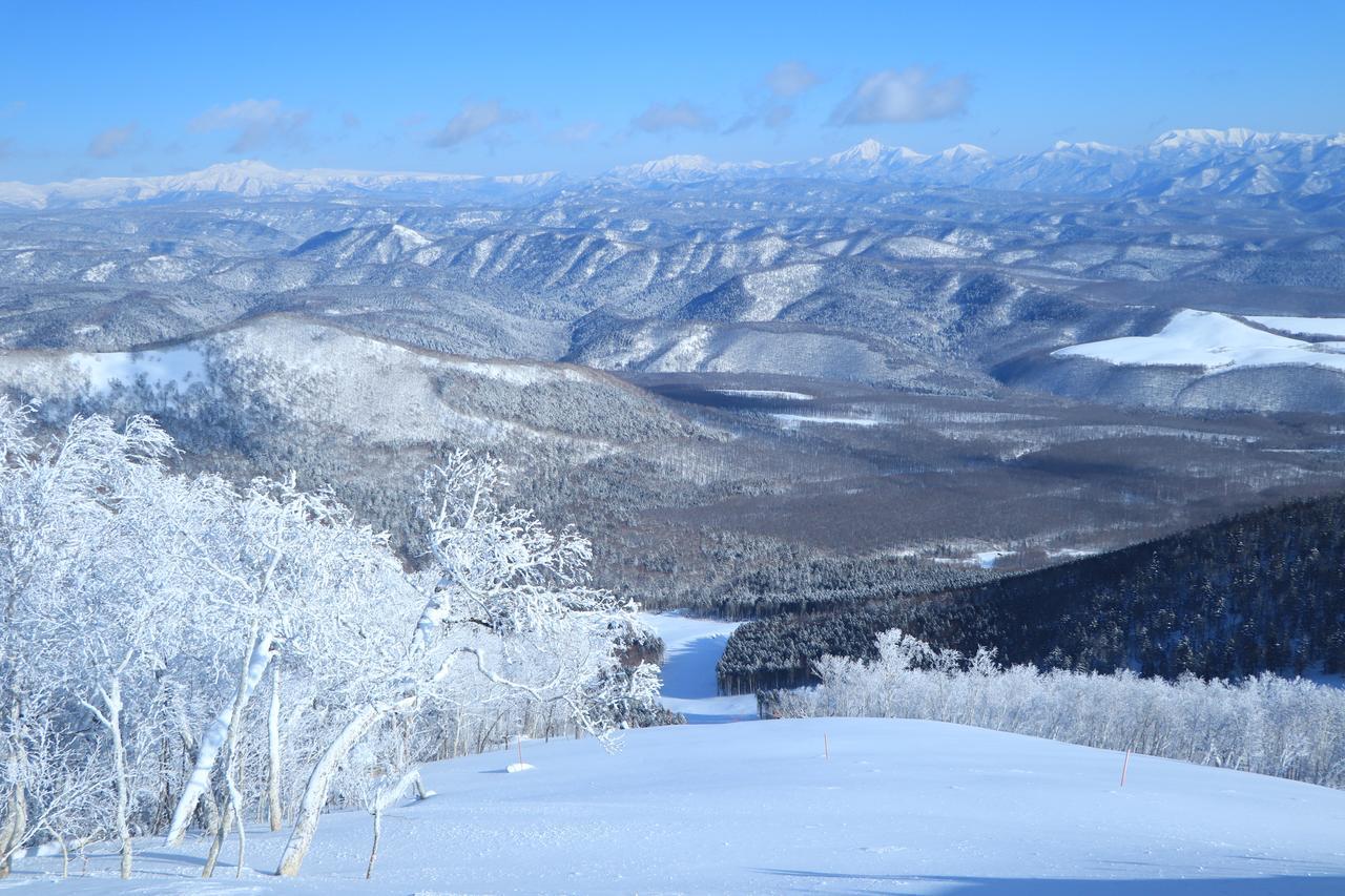 Sahoro Resort Hotel Shintoku Екстер'єр фото
