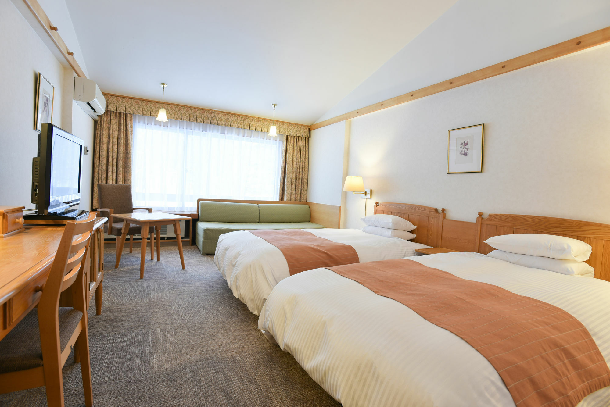 Sahoro Resort Hotel Shintoku Екстер'єр фото